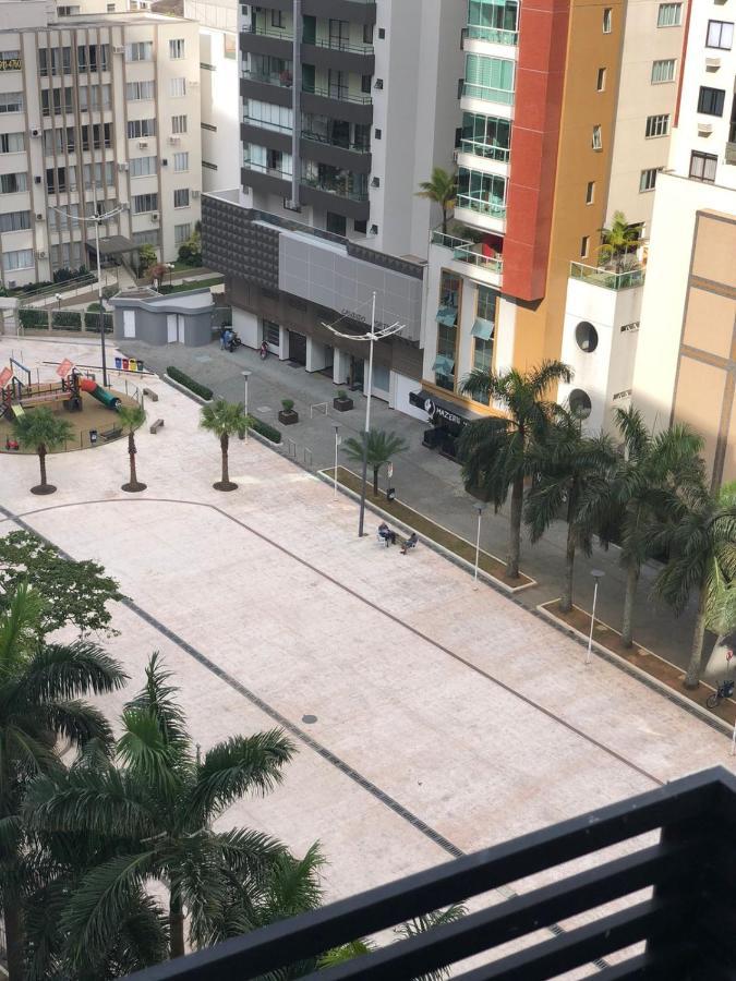Apto Pe Na Areia - Centro De Balneário Camboriú Zewnętrze zdjęcie